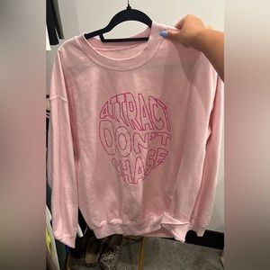 pink graphic sweatshirt size M